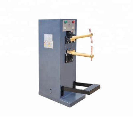 Wasserdichte Pedal-Spot-Schweißmaschine 25KVA Fußbetriebene Spot-Schweißmaschine