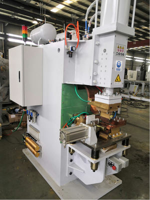 Schweißmaschine für Schlagdämpfer