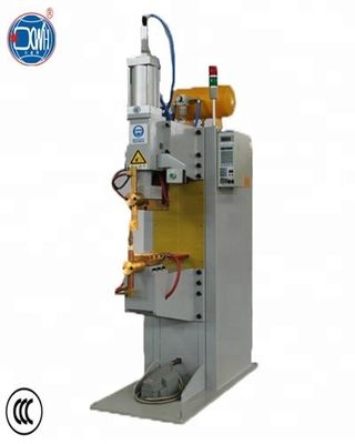 Tragbare 6000N Fußbetriebene Fleckenschweißmaschine, 200KVA Auto Body Fleckenschweißmaschine